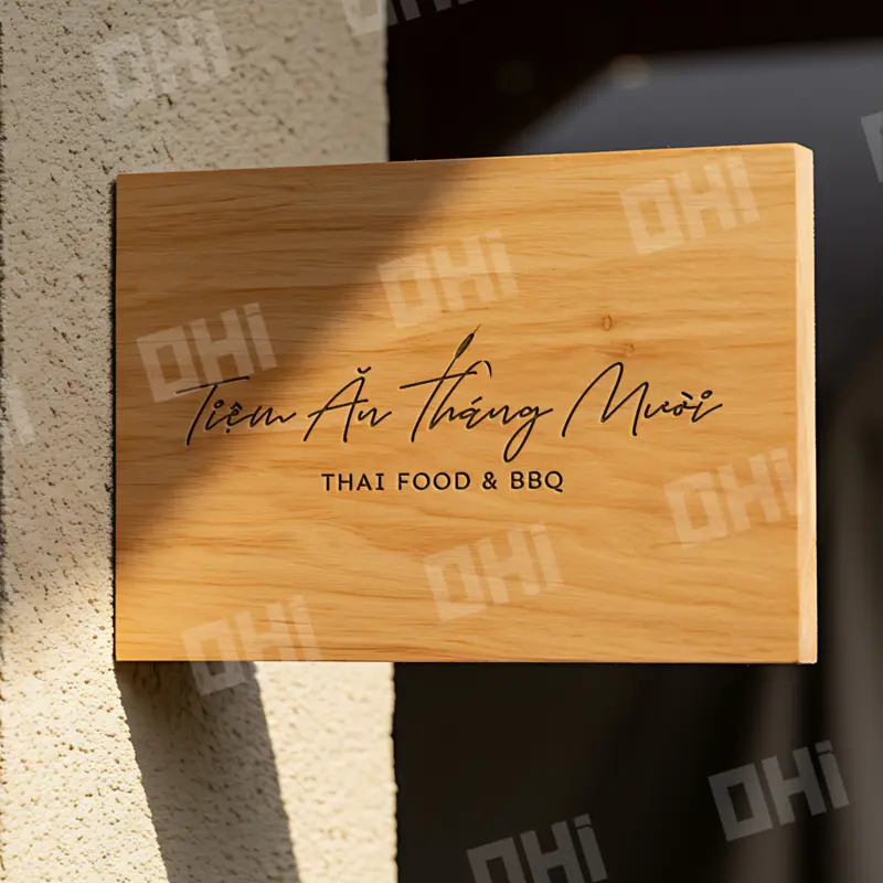 Tiệm ăn tháng mười