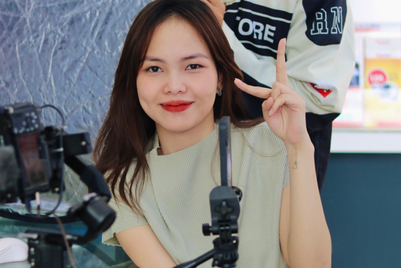 CHỤP HÌNH QUẢNG CÁO