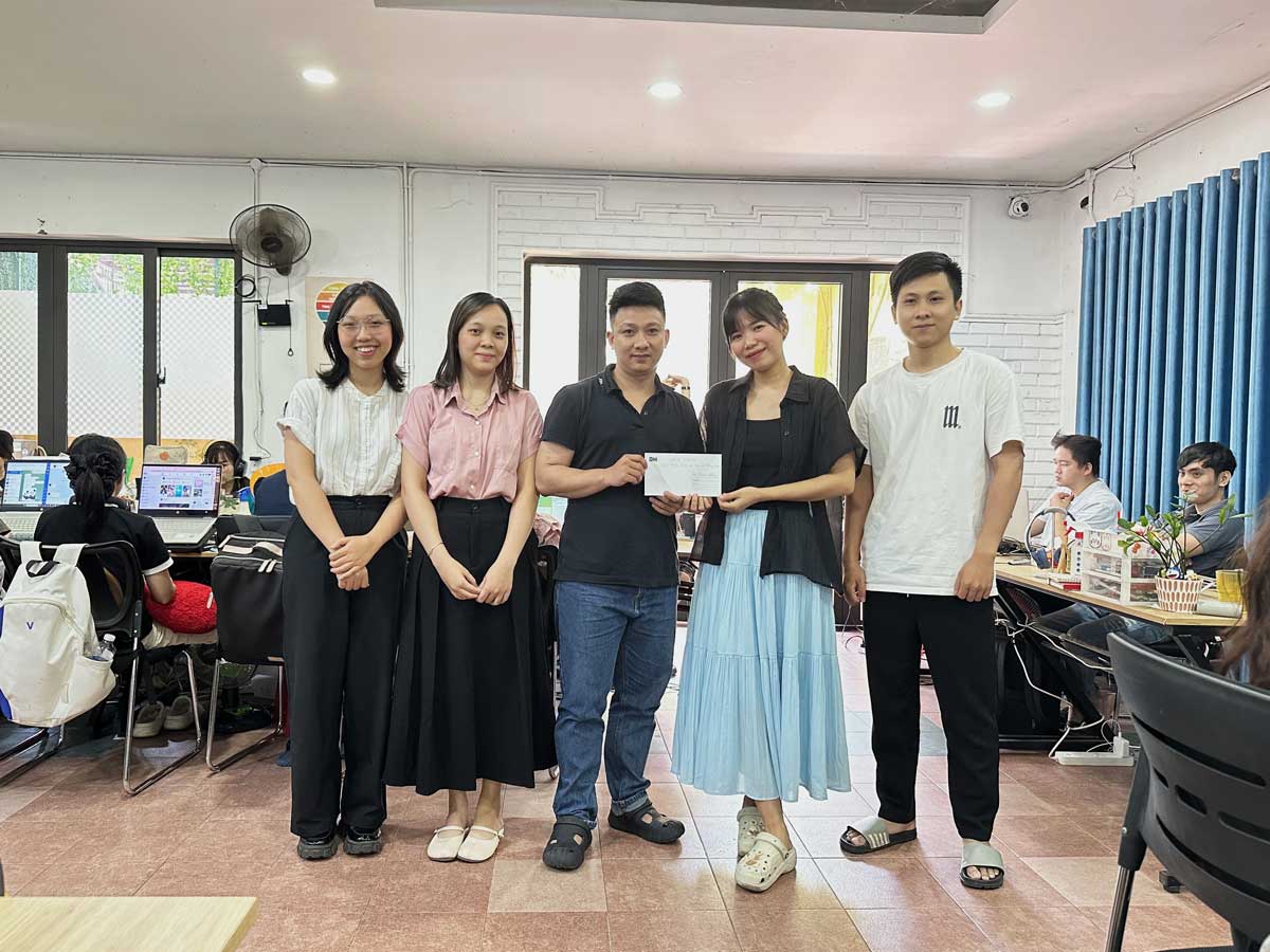 THƯỞNG TEAM XUẤT SẮC THÁNG 7
