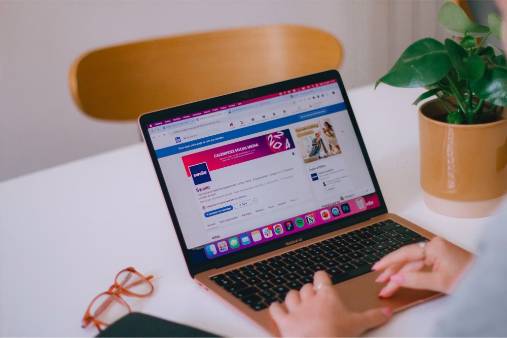 dịch vụ chăm sóc fanpage chuyên nghiệp